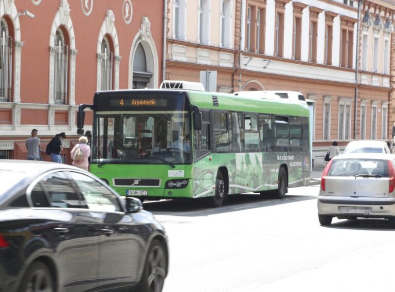 Útlezárásra és kimaradó járatokra kell számítani Vasason