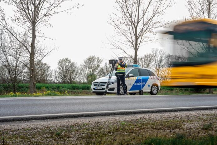 speedmarathon sebességmérés traffipax